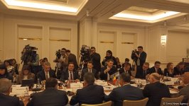 Romania, Azerbaijan to continue expanding strategic partnership (PHOTO)