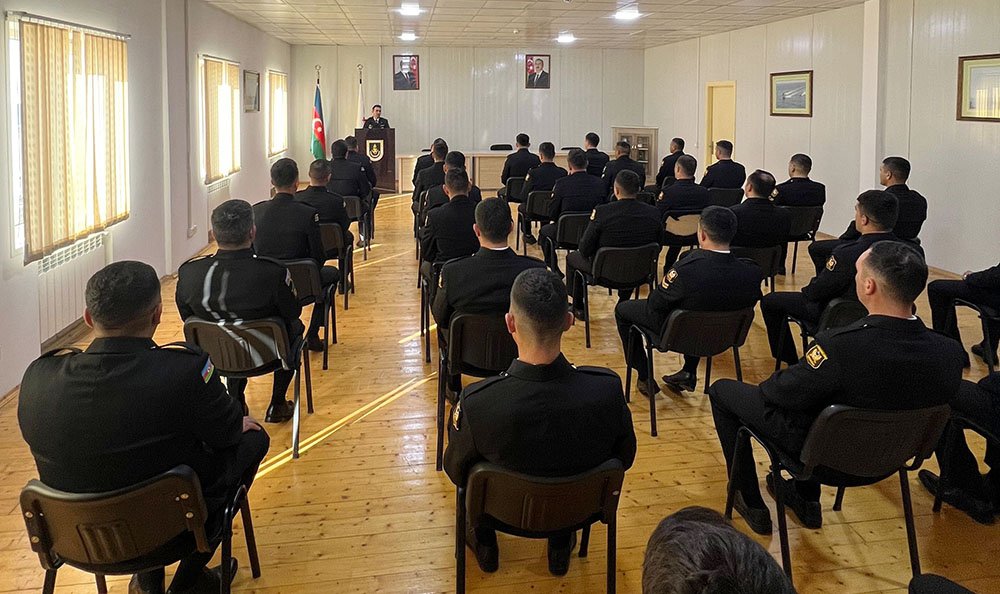 В Азербайджане состоялись мероприятия по случаю восьмой годовщины апрельских боев (ФОТО)