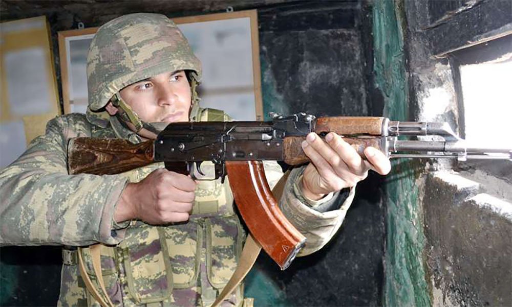 Azərbaycan Ordusu ehtimal edilən istənilən təxribatın qarşısını almağa hazırdır (FOTO)
