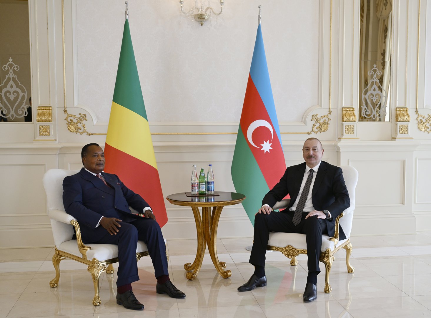 Началась встреча Президента Ильхама Алиева и Президента Дени Сассу-Нгессо один на один (ФОТО)