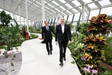 Президент Ильхам Алиев ознакомился со строительством Экологического паркового комплекса в городе Гянджа (ФОТО)