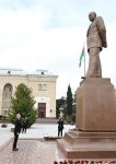 Президент Ильхам Алиев совершил поездку в город Гянджа (ФОТО)