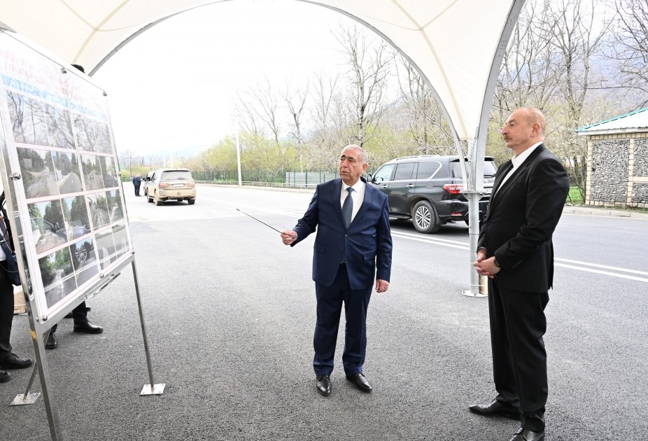 Президент Ильхам Алиев принял участие в открытии автомобильной дороги Беюк Пирали-Кичик Пирали-Хырхатала-Джигателли-Хамзали (ФОТО)