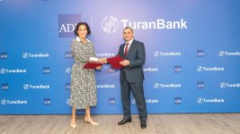 TuranBank-la Asiya İnkişaf Bankı arasında ticarət maliyyələşdirilməsi üzrə saziş imzalandı