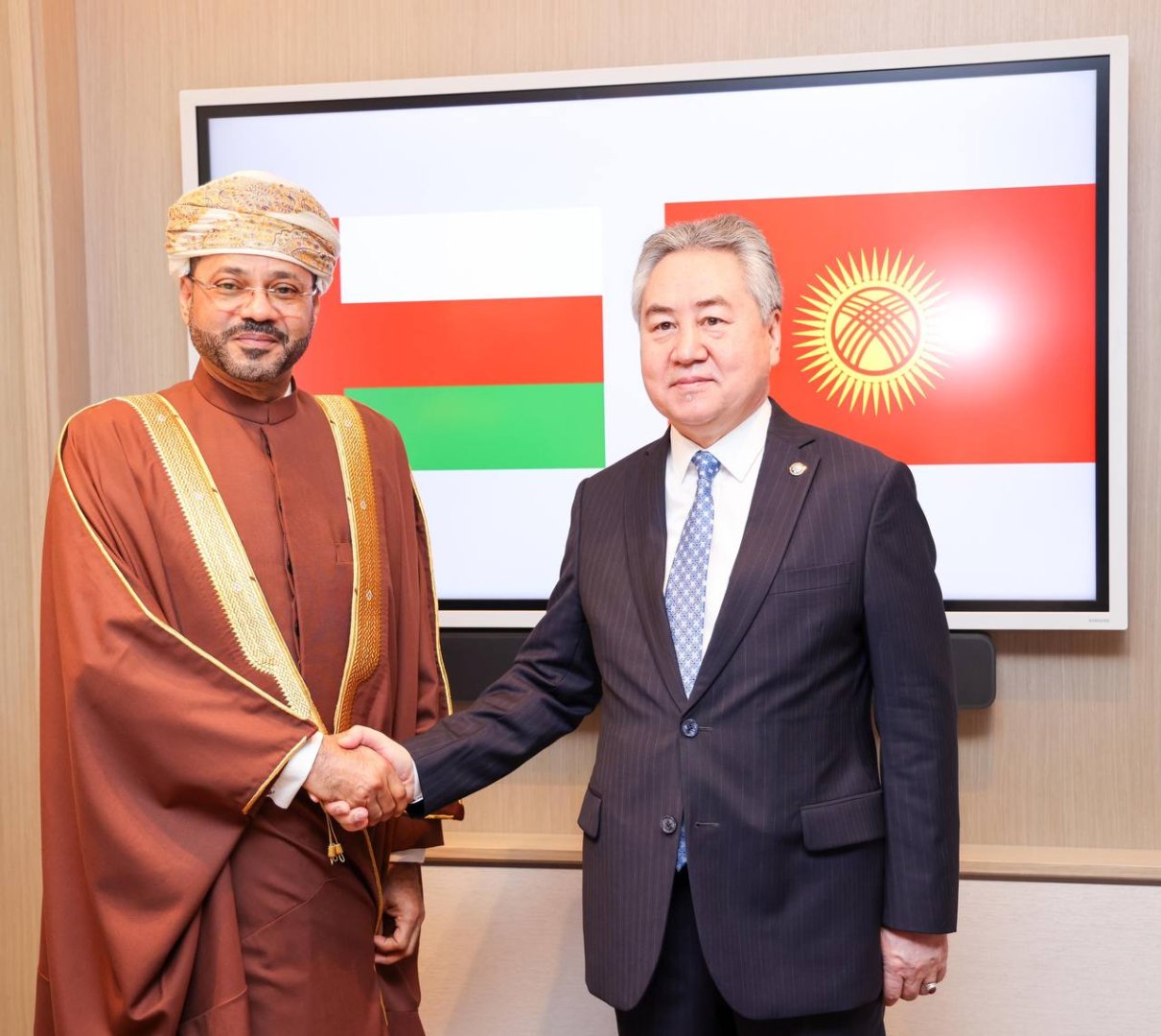 Kyrgyzstan proposes to establish intergovernmental commission with Oman