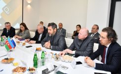 Azerbaijan, Russia's Tatarstan negotiate investment projects in industrial zones (PHOTO)
