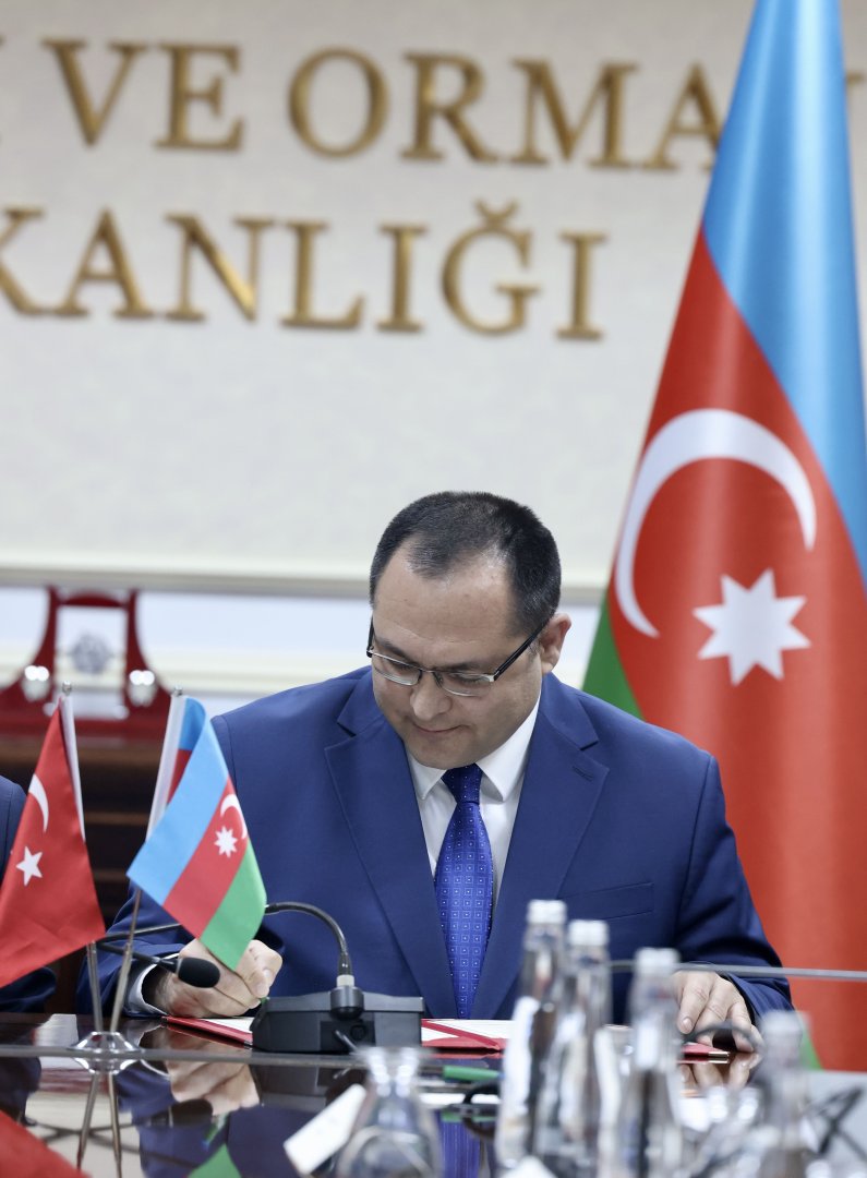 Azerbaijan, Türkiye sign declaration on cooperation in agrarian research and dev't (PHOTO)