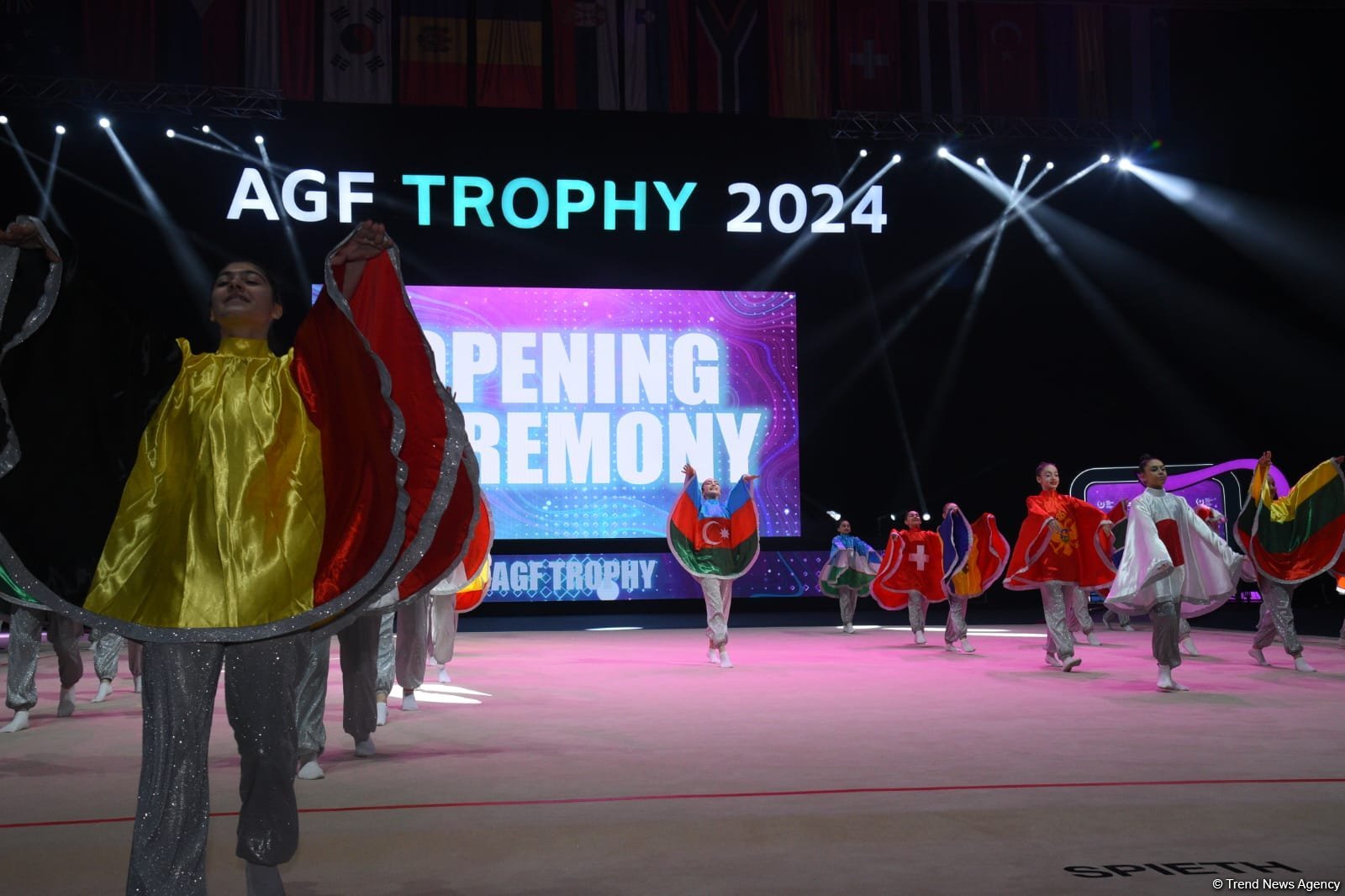 Bədii gimnastika üzrə Dünya Kubokunun açılış mərasimi keçirilib (FOTO)