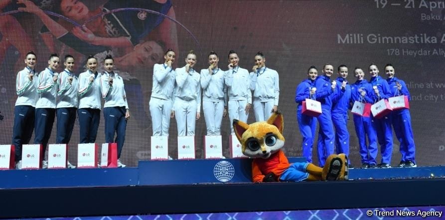 Baku hosts award ceremony for winners of Rhythmic Gymnastics World Cup (PHOTO)