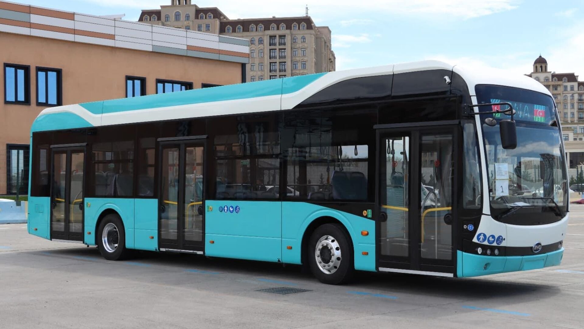 В Азербайджане будет выпущено на линию 160 электрических автобусов, произведенных в Китае