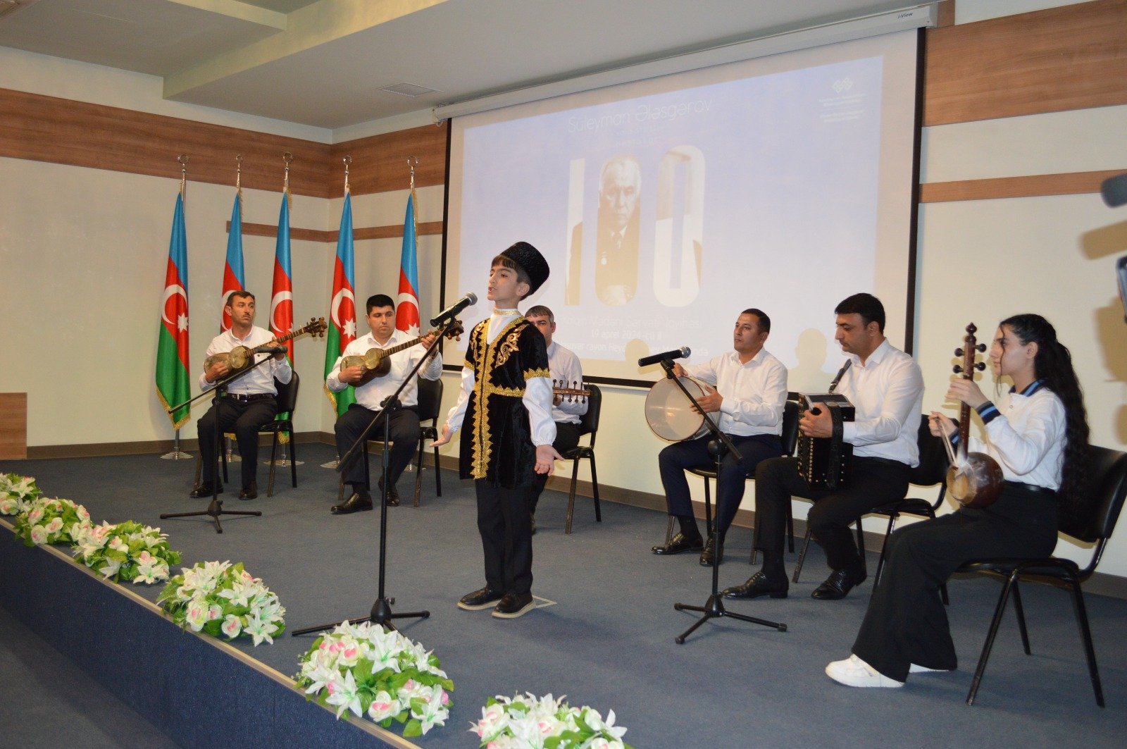 В Шеки, Билясуваре и Товузе представлены программы, посвященные 100-летию  Сулеймана Алескерова (ФОТО)