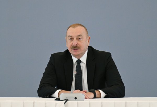 Azerbaijan's economy is actually self-sufficient economy and it demonstrates sustainable growth even in period of crisis - President Ilham Aliyev