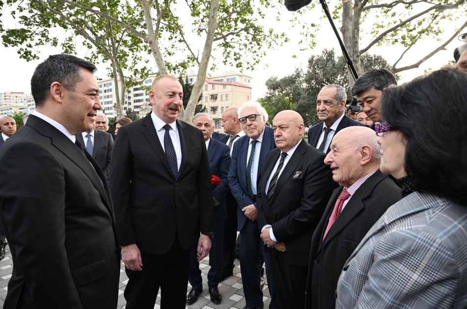 President Ilham Aliyev, President Sadyr Zhaparov attend unveiling ceremony of monument to Chingiz Aitmatov in Baku (PHOTO)