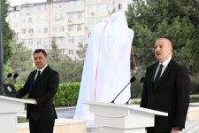 President Ilham Aliyev, President Sadyr Zhaparov attend unveiling ceremony of monument to Chingiz Aitmatov in Baku (PHOTO)