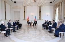 President Ilham Aliyev, President Sadyr Zhaparov hold meeting in limited format (PHOTO)