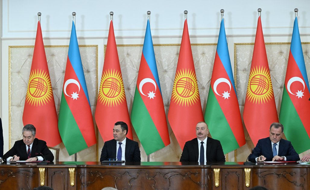 В Баку состоялась церемония подписания азербайджано-кыргызских документов (ФОТО/ВИДЕО)