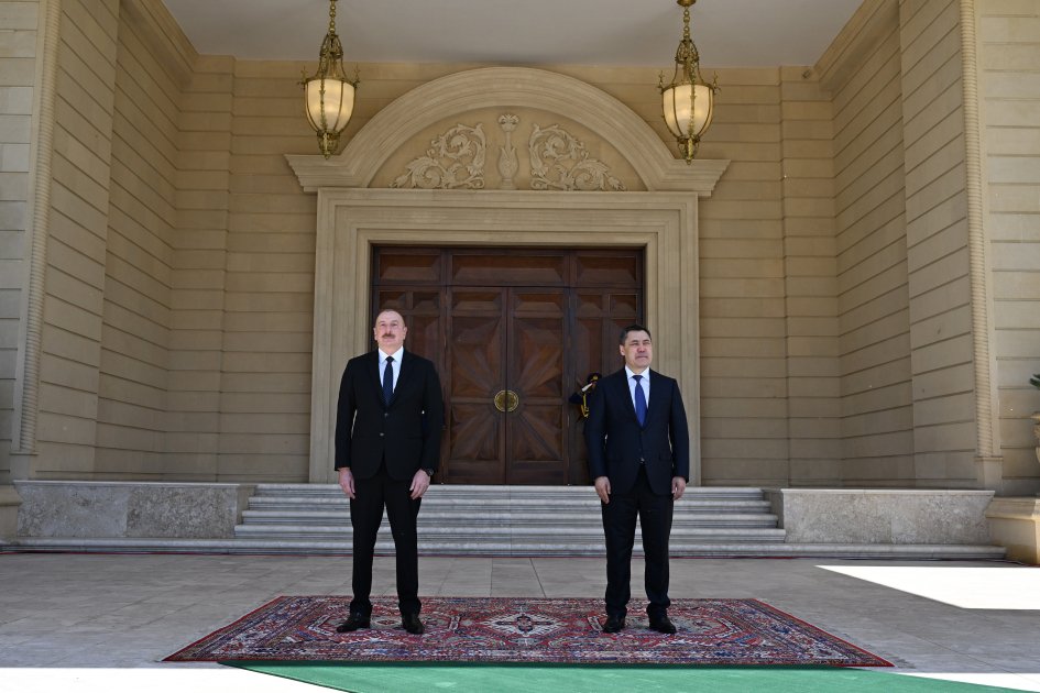 Baku hosts official welcome ceremony for President Sadyr Zhaparov (PHOTO)