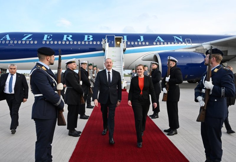 Президент Ильхам Алиев прибыл с рабочим визитом в Германию (ФОТО/ВИДЕО)