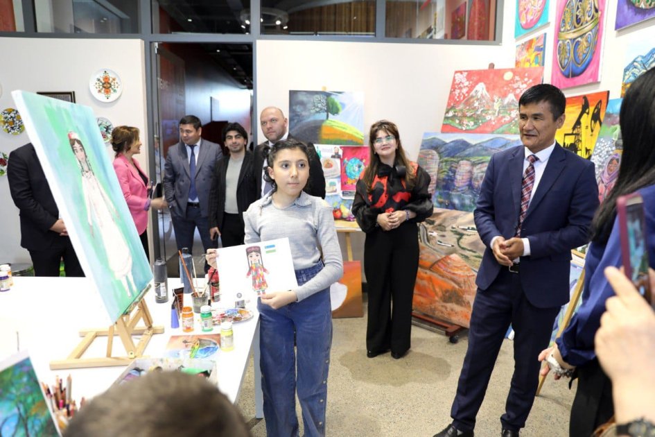 Представители СМИ Узбекистана посетили Центр инклюзивного развития и творчества DOST (ФОТО)