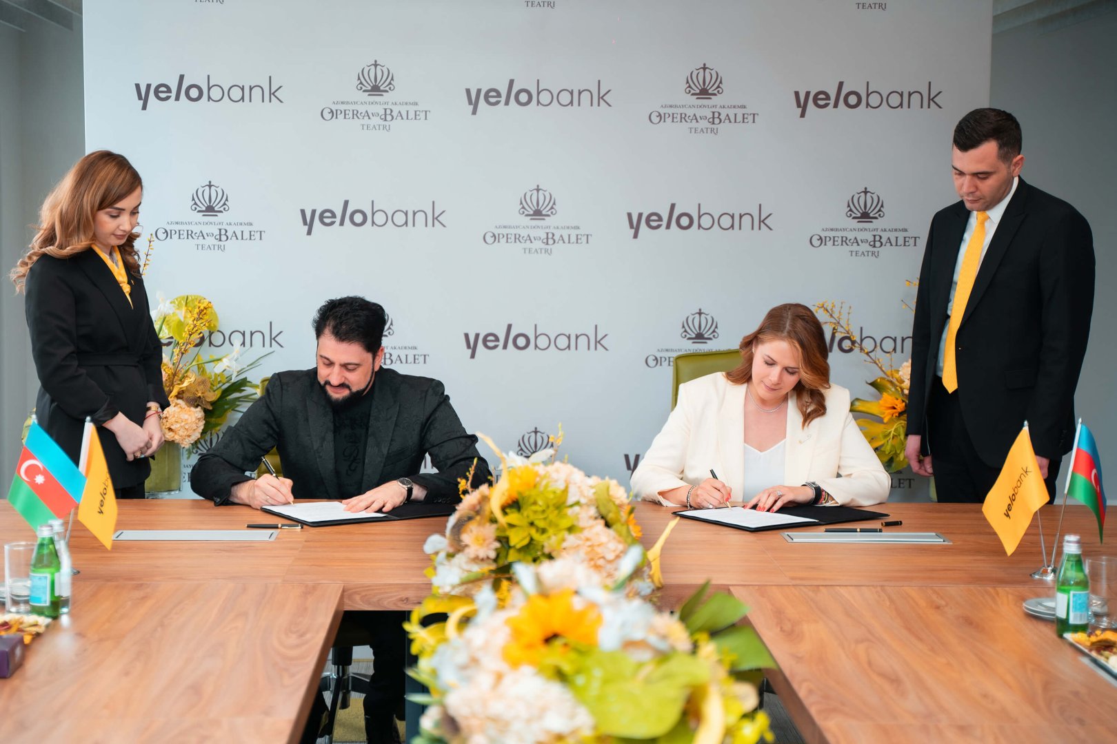 Yelo Bank and Azerbaijan State Academic Opera and Ballet Theater launch cooperation (PHOTO)