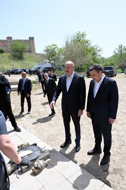 President Ilham Aliyev, President Sadyr Zhaparov tour Shahbulag Castle in Aghdam (PHOTO/VIDEO)