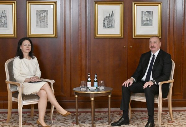 President Ilham Aliyev, German FM hold meeting in Berlin (PHOTO/VIDEO)