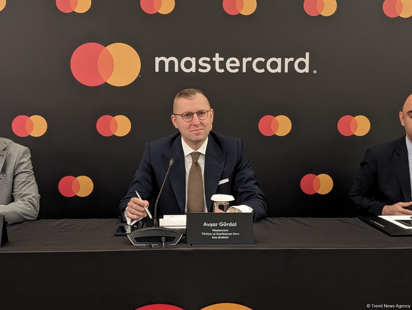 Mastercard поставила цель увеличить цифровизацию платежей в Азербайджане - Авшар Гюрдал