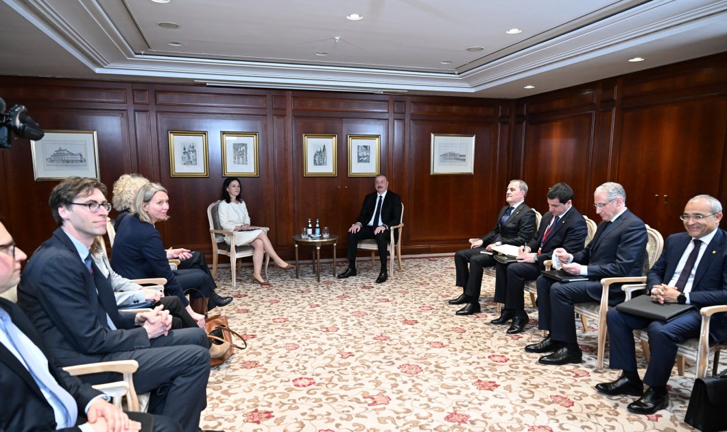 Состоялась встреча Президента Ильхама Алиева с главой МИД Германии в Берлине (ФОТО)