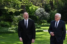 В Берлине состоялась встреча Президента Ильхама Алиева и Президента Германии один на один (ФОТО/ВИДЕО)