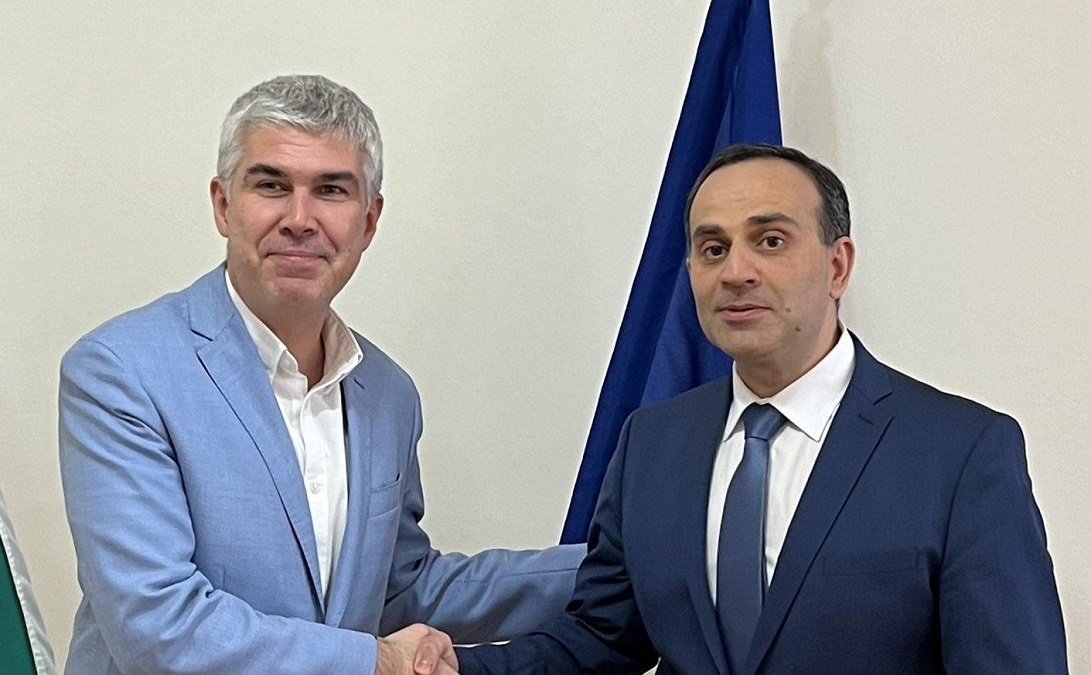 Azerbaijan, Bulgaria discuss issues of gas transit and supplies