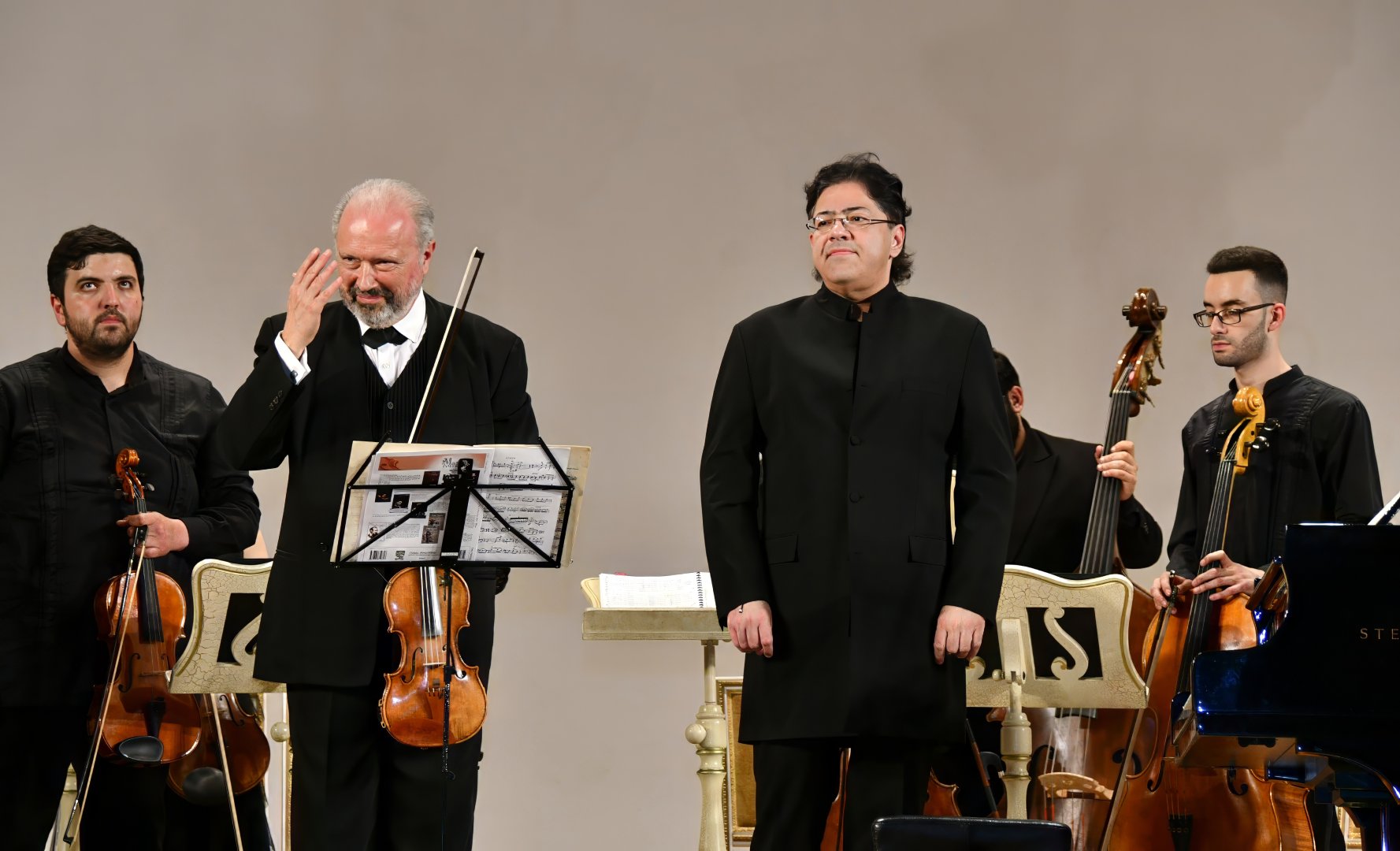 Дивный мир музыки - концерт Мурада Адыгезалзаде и Дмитрия Ситковецкого в Баку (ФОТО)