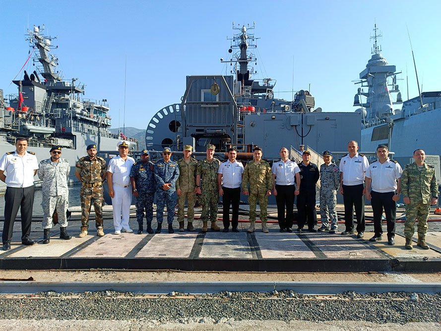 Azerbaijani navals get into Mediterranean-run drills
