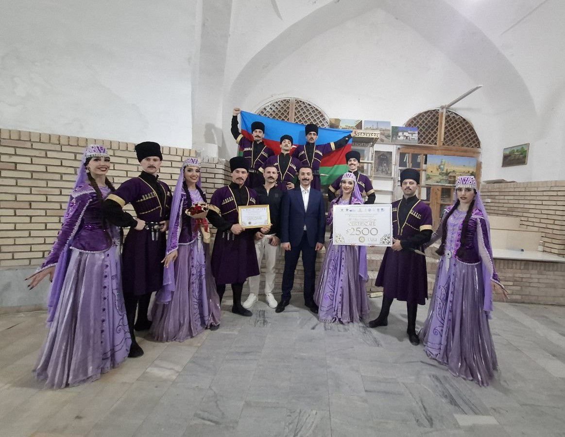 Азербайджанский ансамбль занял первое место на международном фестивале "Лазги"
