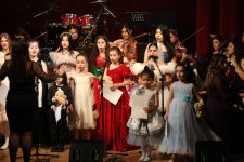 Fidan Hacıyeva Beynəlxalq Opera Festivalı çərçivəsində "Gənc istedadlar" konserti keçirilib (FOTO)