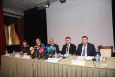 Baku hosts briefing on mass graves, missing persons (PHOTO)