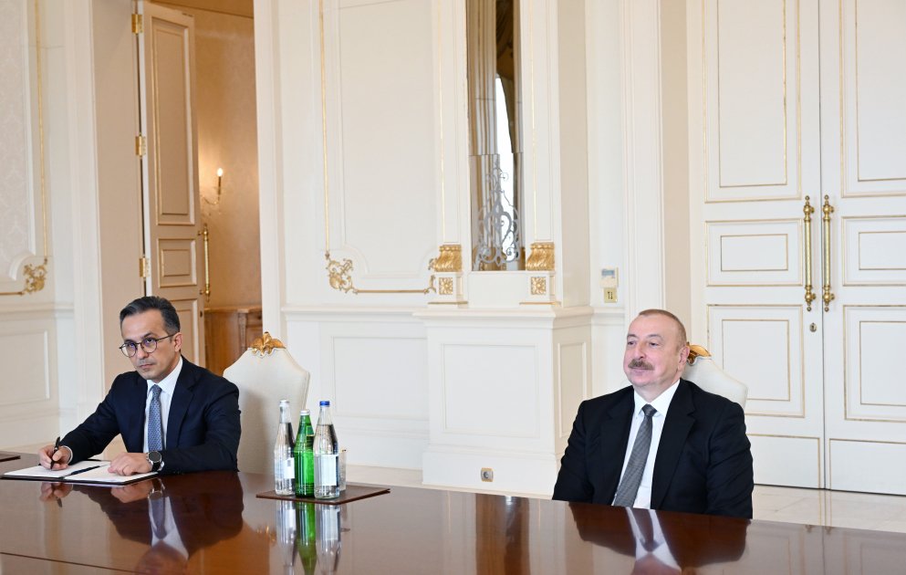 President Ilham Aliyev receives reps of U.S. Church of Jesus Christ of Latter-day Saints and Stirling Foundation (PHOTO)
