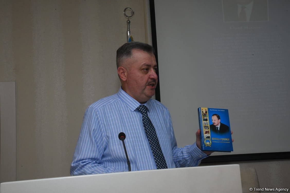 Состоялась презентация книги "Сейфулла Гасымов" (ФОТО)