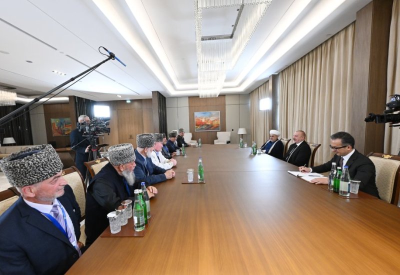 Президент Ильхам Алиев принял делегацию муфтиев Северо-Кавказского региона России (ФОТО)