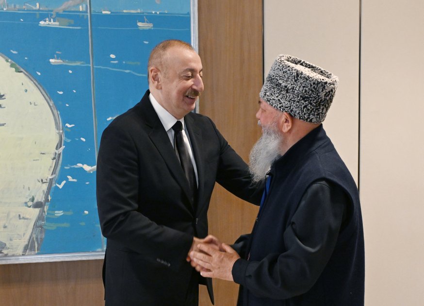 Президент Ильхам Алиев принял делегацию муфтиев Северо-Кавказского региона России (ФОТО/ВИДЕО)