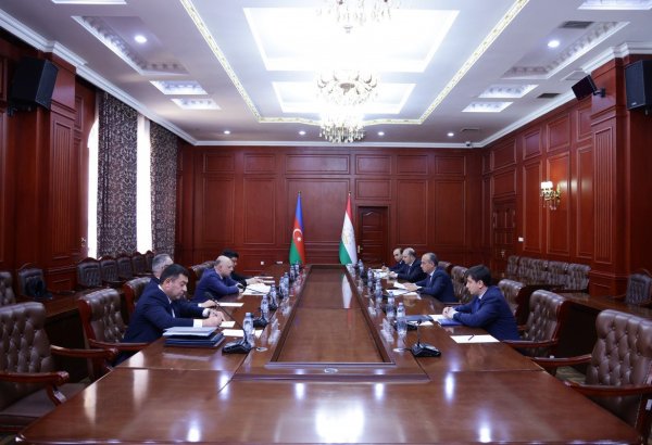 Азербайджан и Таджикистан подписали меморандум о взаимопонимании по консульскому сотрудничеству (ФОТО)