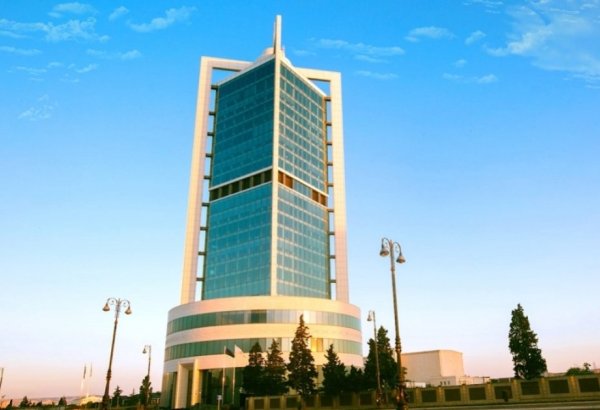 Azerbaijan's State Oil Fund ramps up dollar sales