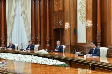 President of Uzbekistan receives Azerbaijani delegation (PHOTO)