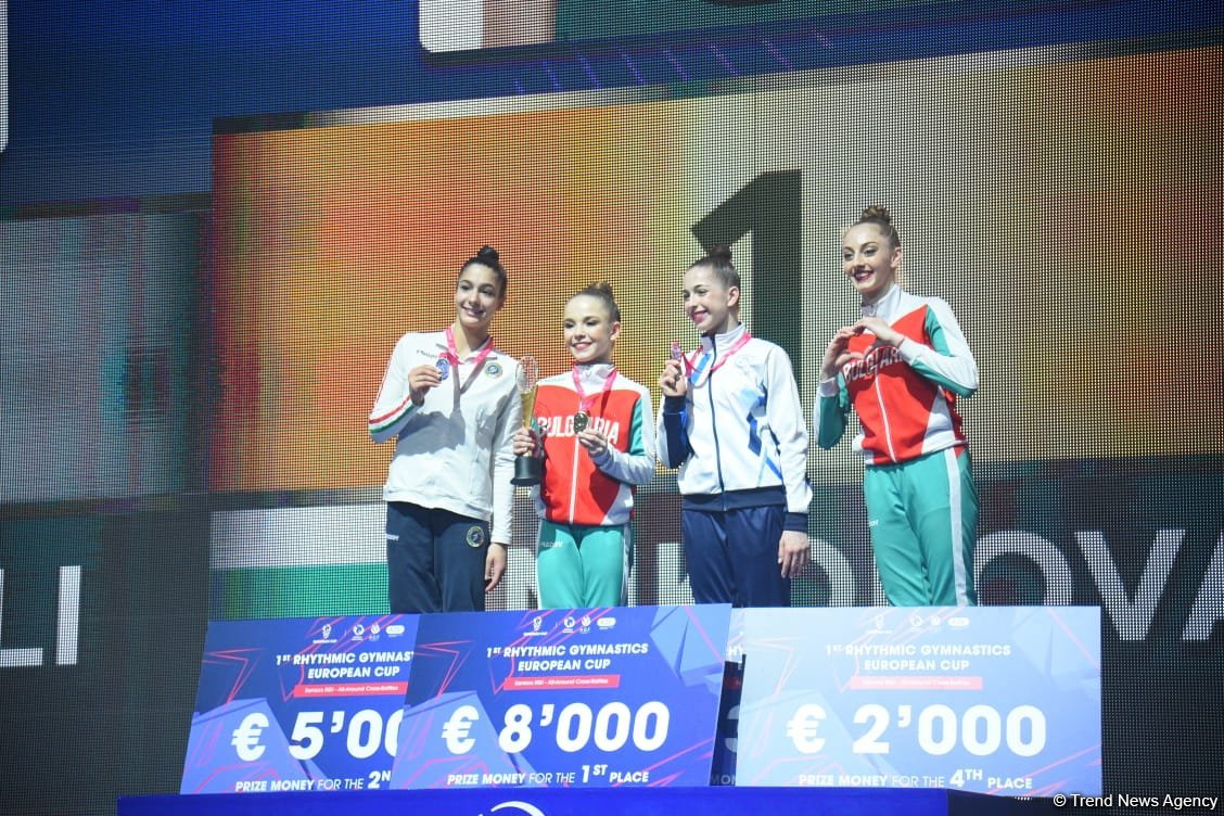 Кубок Европы в Баку: церемония награждения победительниц кросс-баттлов (ФОТО)