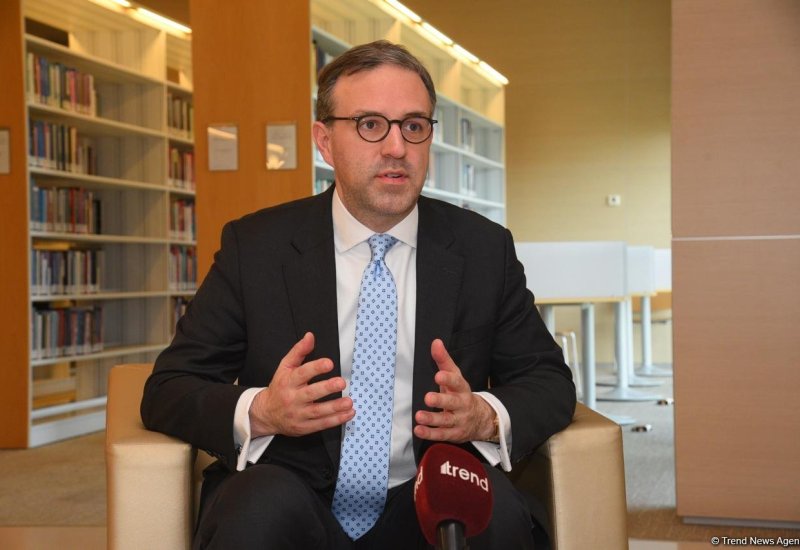 Hungary keen on strengthening economic links with Azerbaijan - President of Hungarian Institute (Exclusive interview) (PHOTO)