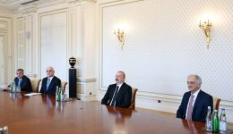 President Ilham Aliyev receives Governor of Russia's Astrakhan Oblast (PHOTO)