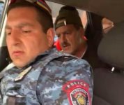 Türkiyə konsulunu öldürən "ASALA" üzvü də Tavuşda etirazçılara qoşulub