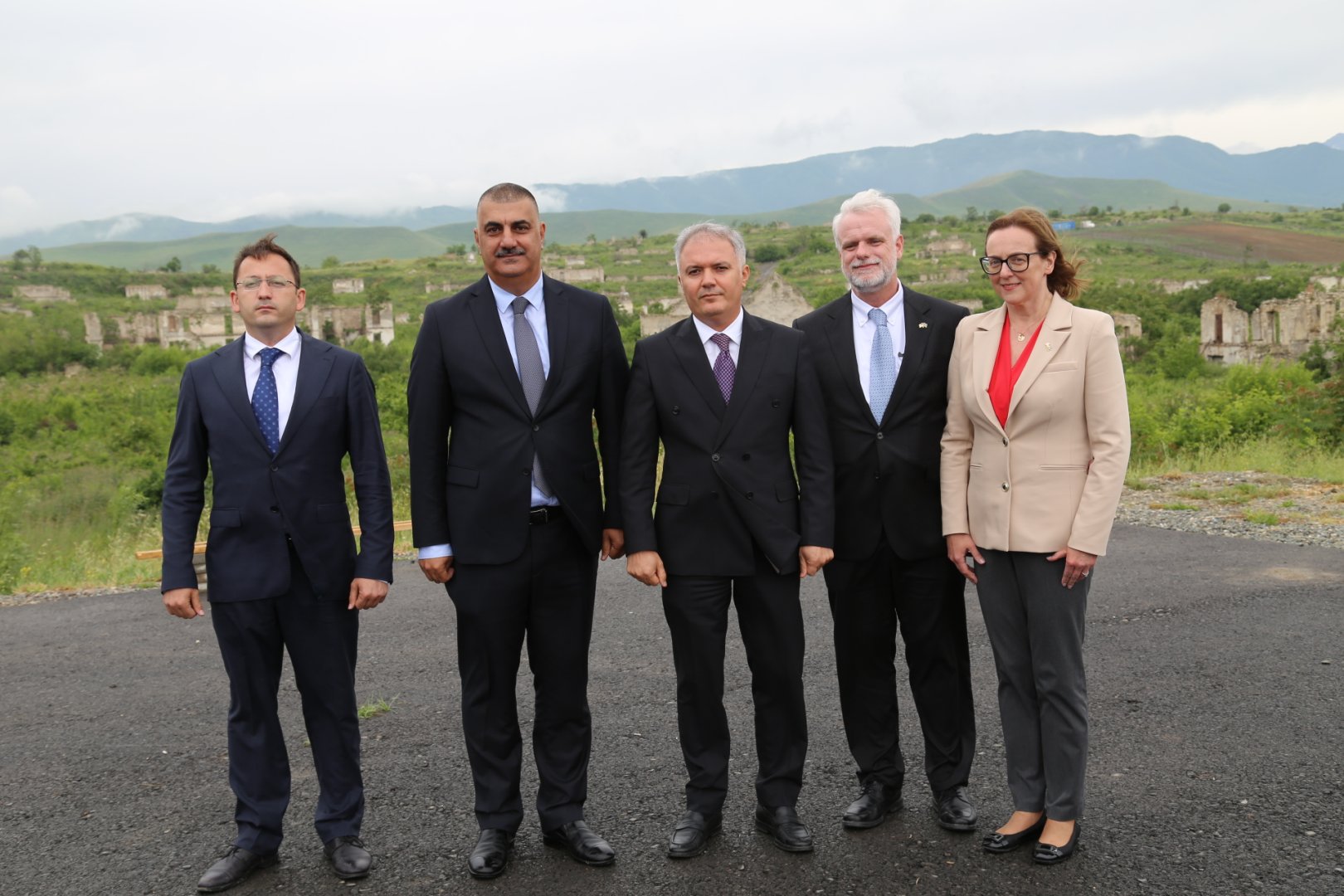 ABŞ səfiri Füzulidə (FOTO/VİDEO) (YENİLƏNİB)