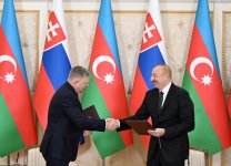 В Баку состоялась церемония подписания азербайджано-словацких документов (ФОТО)