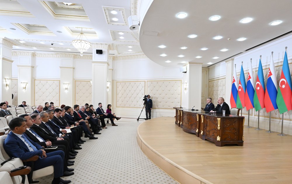 President Ilham Aliyev, Slovak PM make press statements (PHOTO/VIDEO)