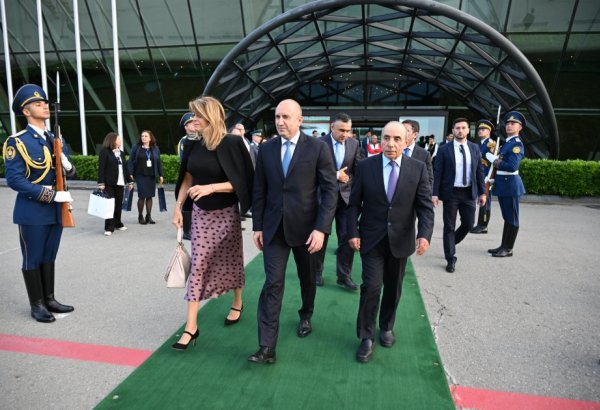 Bulgarian president concludes his official visit to Azerbaijan